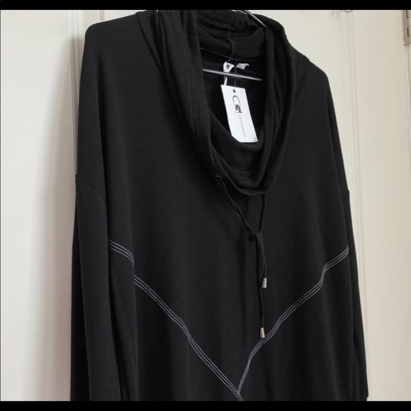 •NWT•Cable & Gauge Ladies Drawstring Cowl Neck Long Sleeve Top - Picture 3 of 9